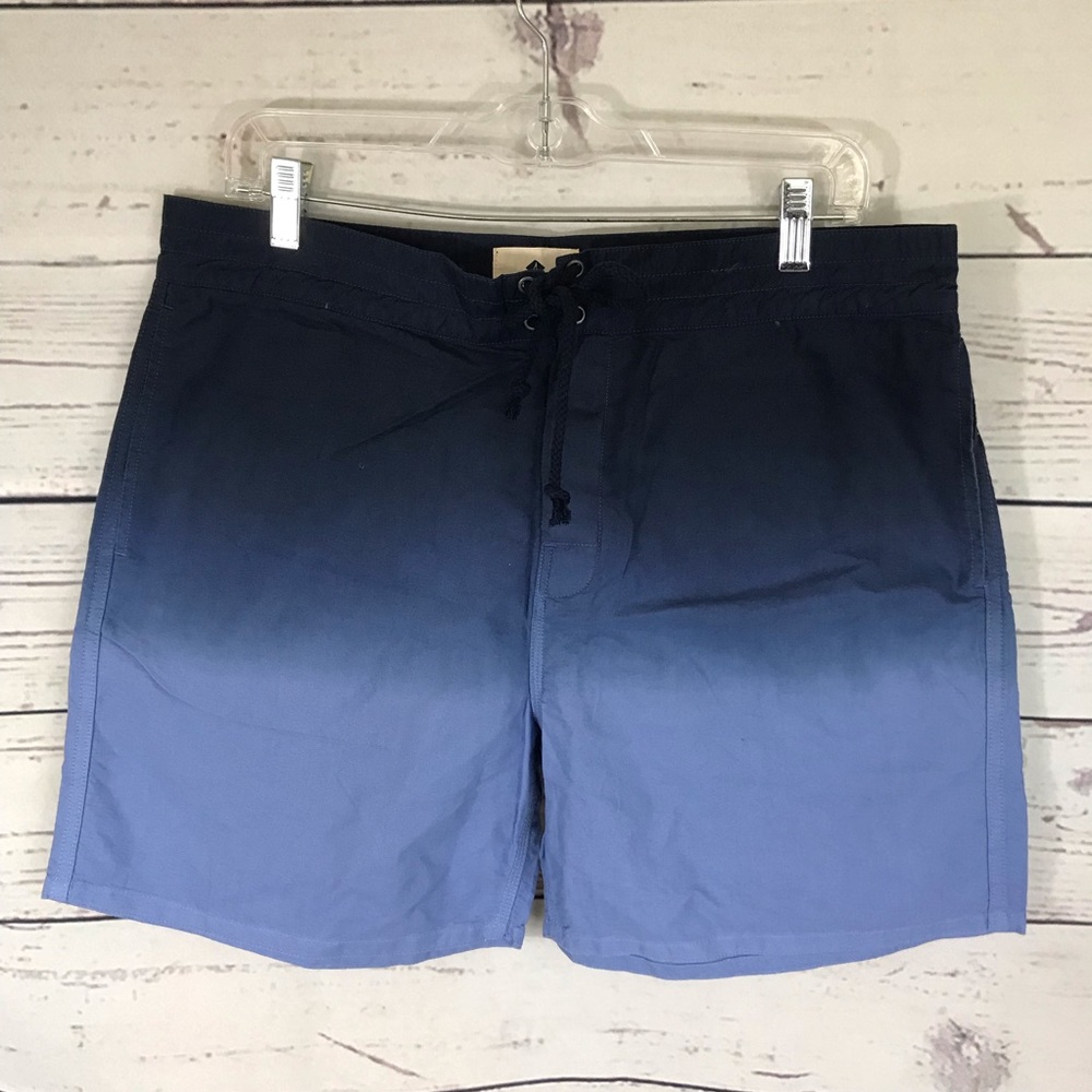 Sperry’s Boat Shorts Size Medium